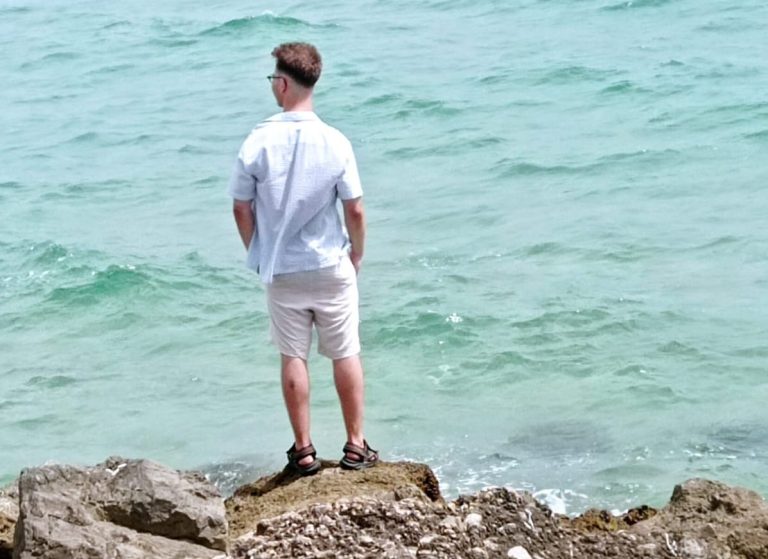 Mut beim Auswandern Auswandern nach Spanien erfordert Mut, bestimmte Fähigkeiten und die Leitung durch unseren HERRN Jesus Christus, wenn es auf Dauer gut gehen